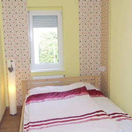Apartment On Egyetem Sugarut *